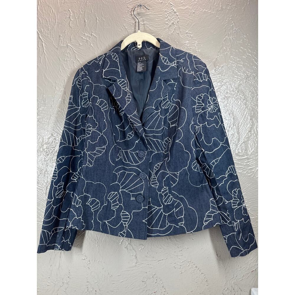 RQT Embroidered Jean Jacket Coat Women's Floral Stretch Button Petite Small PS